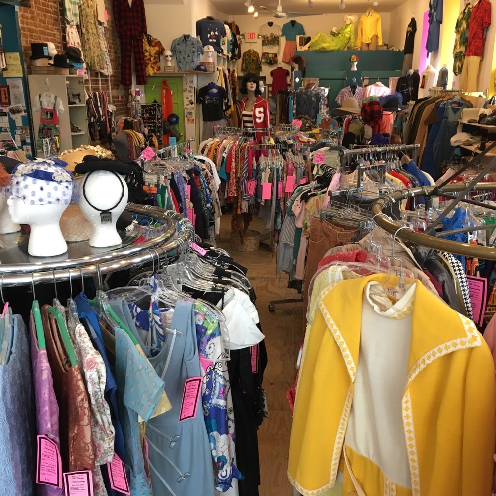 Meet your Posher, The Vintage Haberdashery STL